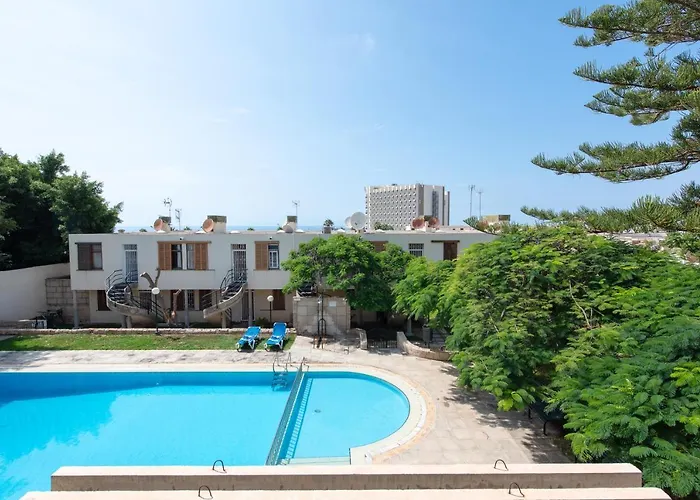 Jacaranda * פלאייה דה לאס אמריקס